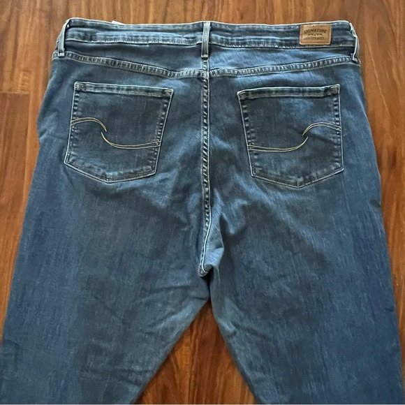 Levi Strauss & Co Signature Midrise Skinny Denim Jeans Medium Wash Plus size 20W - Picture 9 of 10